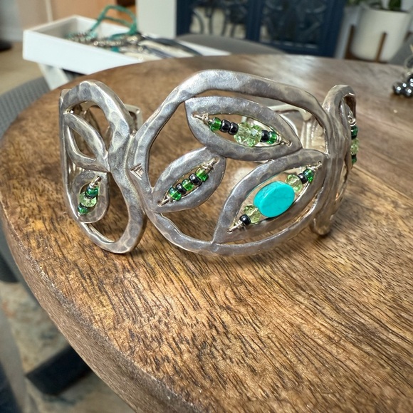 Silpada Sterling Silver Leaf Cuff Bracelet - Picture 1 of 9